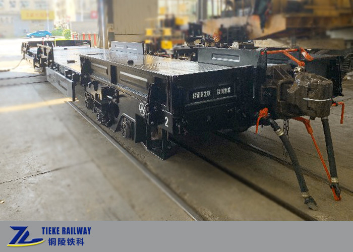 Niedriger Boden-genehmigte Bahnfracht-Lastwagen 80km/H UIC für 1435mm Messgerät instandhalten Schiene
